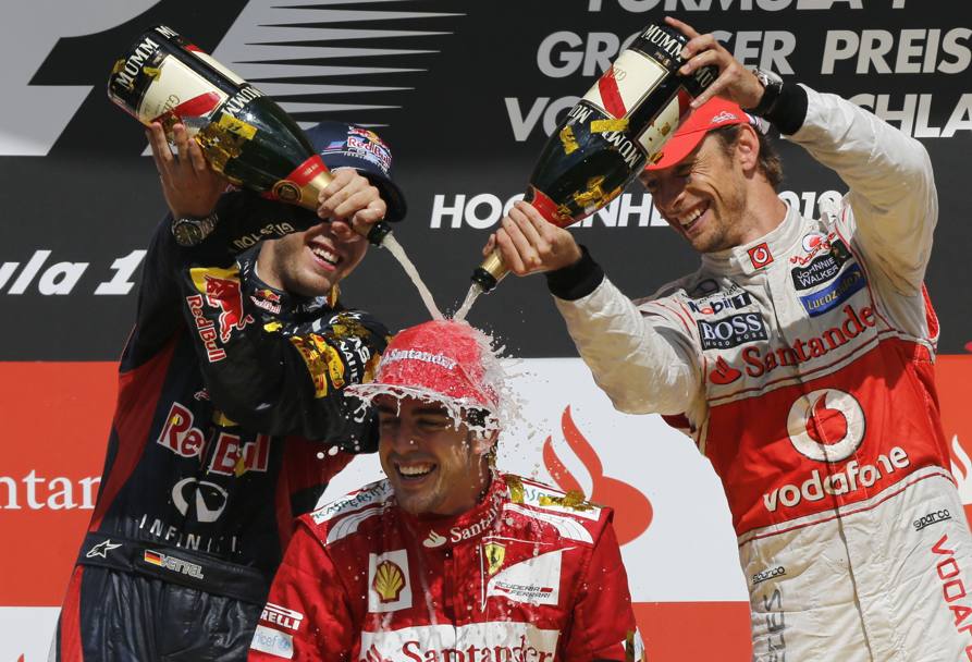 Germania 2012: Alonso vince ancora: è il quarto sigillo stagionale che gli consente di andare al +34 su Webber e +44 su Vettel, i suoi primi inseguitori in classifica. La Ferrari però non cresce nelle prestazioni, mentre la Red Bull è sempre più veloce. Reuters